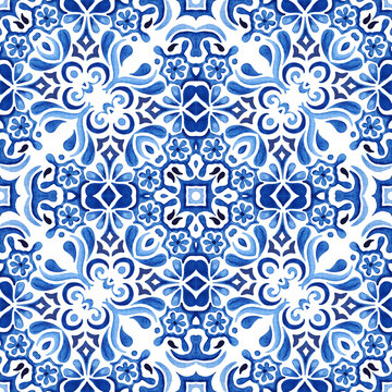 Watercolort handdrawn seamless blue geometric pattern tile design surface