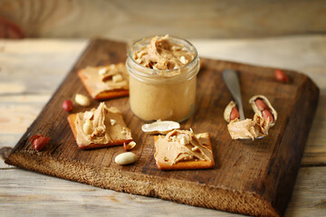 Peanut paste. Peanut butter crackers. Vegan breakfast. Healthy snack