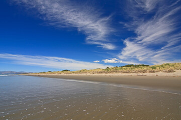 Idyllic sand beach near Christchurch, New Zealand