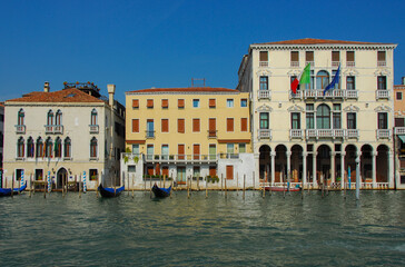 Fototapeta premium Vintage buildings, Venice