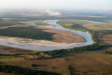 Rio Meta desde el aire, paisaje de las llanuras del departamento del meta entre Villavicencio y Puerto Gait&aacute;n META