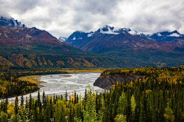 Chugach mountains, Alaska, USA, icefield, river bed