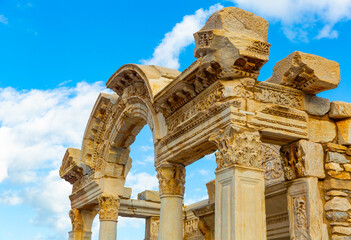 Fototapeta premium Temple of Hadrian. Roman building ruins in Ephesus. Anatolia. Turkey