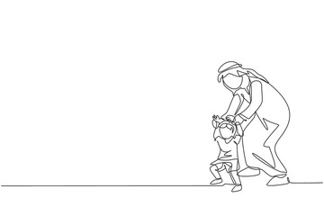 Single continuous line drawing of young Arabian father holding his son's hand who learn to walk. Islamic muslim happy family fatherhood concept. Trendy one line draw design vector illustration