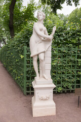 The sculpture 