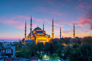 Obraz premium The Sultanahmet Mosque (Blue Mosque) in Istanbul