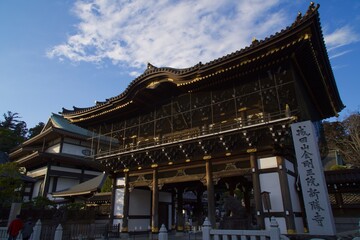 Fototapeta premium 成田山新勝寺 春の夕景