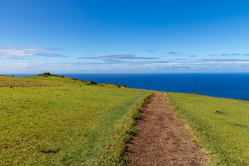 Sentier de randonnée à Orongo, île de Pâques