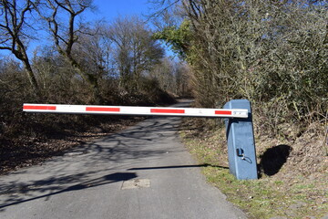 geschlossene Schranke