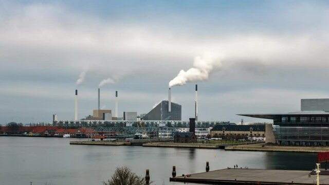 Time Lapse of Amager Bakke (Copenhill) waste-to-energy plant and the Copenhagen waterfront