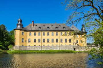 Fototapeta premium baroque castle dyck dike germany
