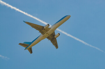 Tráfico aéreo