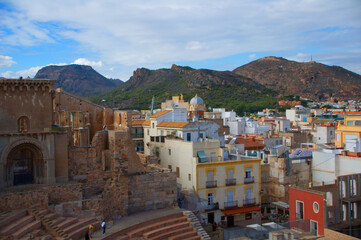 Obraz premium Mountains over a Spanish town