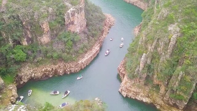 Canyon Canion Capit&oacute;lio Minas Gerais Nature Lake Boats Landscape Represa Damm