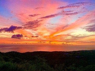 Fototapeta na wymiar Coucher de soleil en Guadeloupe