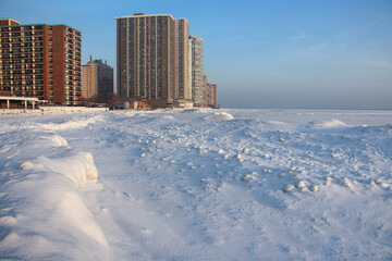 Frozen Lake in Chicago - 417747427