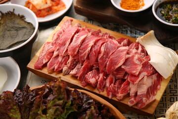 Fresh raw beef ribs before cooking 익히기전에 신선한 생소갈비