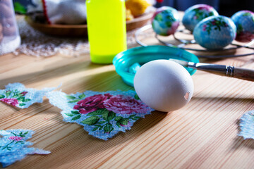 How to make Easter decoration with egg shells and napkin. Step by step, DIY concept. Step 0 materials