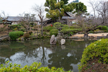 Obraz premium Traditional Japanese garden in Shitennoji temple in Osaka, Japan