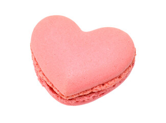 Obraz na płótnie Canvas Pink macaroon in heart shape closed up isolated on white.