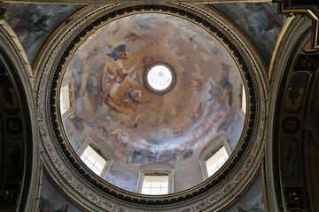 Napoli – Particolare della cupola della Chiesa del Gesù Vecchio