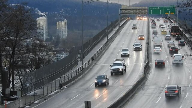 A video of the movement of cars on the highway in the morning.  Vancouver BC Canada
