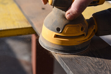piallare falegname legno assi legno lavorare legno levigare 