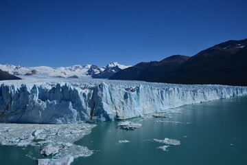 Fototapeta na wymiar The Perito Moreno Glacier is a glacier located in the Los Glaciares National Park, in the southwestern part of the province of Santa Cruz, Argentina.