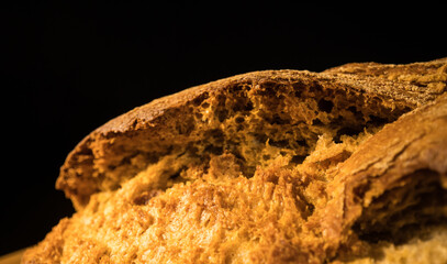 The crust of a freshly baked bread - detailled macro shot