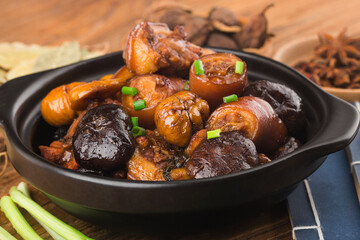 Chinese cuisine: braised chestnut pig tail