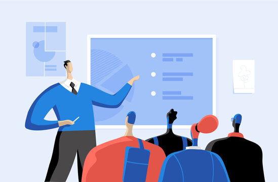 Uomo che presenta l'analisi dei dati sulla lavagna