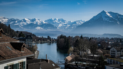 Thun mit Blick ins Berner Oberland