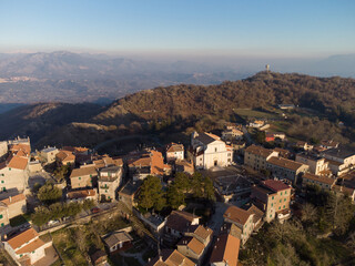 vista aerea di Rocca di Cave, in provincia di Roma