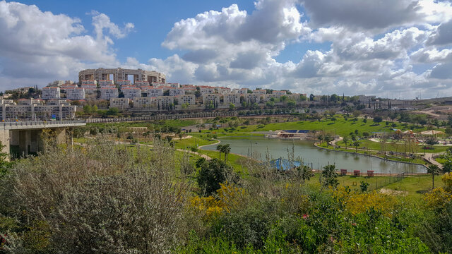 Anabe park in Modiin. City without wires. Save Israel! Support Israel!