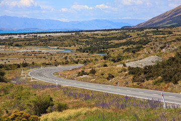 Scenic road along Lake Pukaki in New Zealand