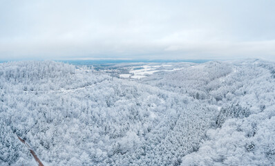 Luftaufnahme vom Teutoburger Wald im Winter, Oerlinghausen, Deutschland