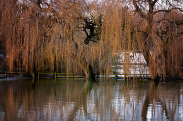 After the snow melt and heavy rainfall, the Thames overflows and floods a large part of the area around it.