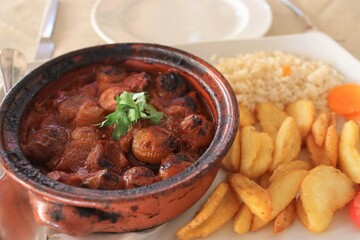 ヨーロッパギリシャロードス島の地中海料理タコのアヒージョ