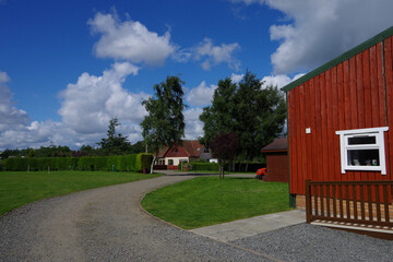 キャンプ場の景色　青空のスコットランド