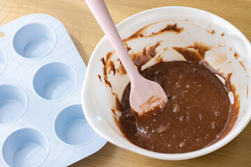 チョコレートケーキを作るイメージ