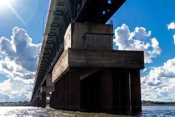 View of the Rollemberg-Vuolo railroad Bridge, is a mixed bridge that serves to cross Parana River	