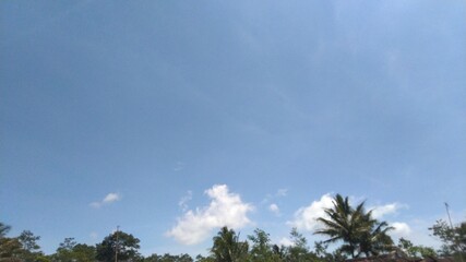 Obraz premium Photo of a blue sky in the daytime view