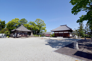 吉祥草寺　観音堂と本堂　奈良県御所市
