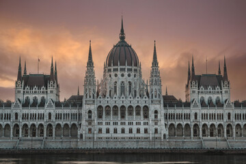 Obraz premium Parliament Budapest