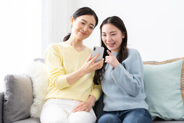 アジア人　親子　ポートレート