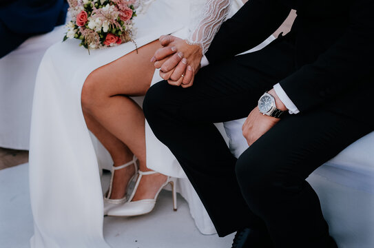 Enlace de novios en boda