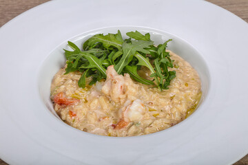 Italian risotto with prawn and rucola