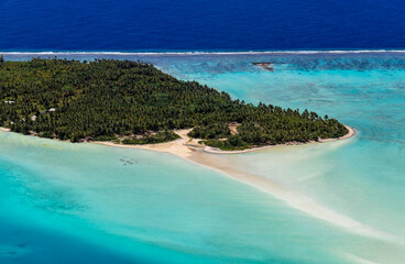 Lagon vue du ciel à Maupiti, Polynésie française