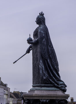 WINDSOR, UNITED KINGDOM - Apr 05, 2018: The Statue Of Queen Victoria In Windsor