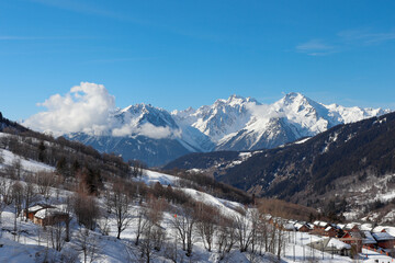 Auvergne - Rhône-Alpes - Savoie - Saint-François-Longchamp -  Vue sur la Chaine de belledonne